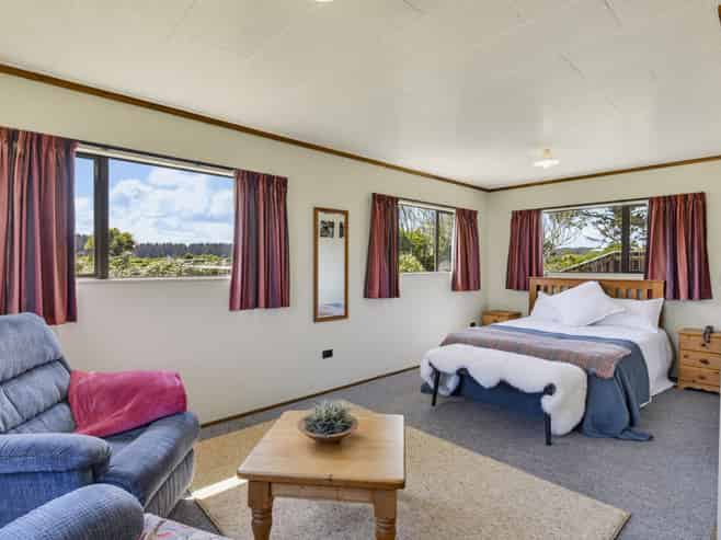 15 Muaupoko Street, Hokio Beach