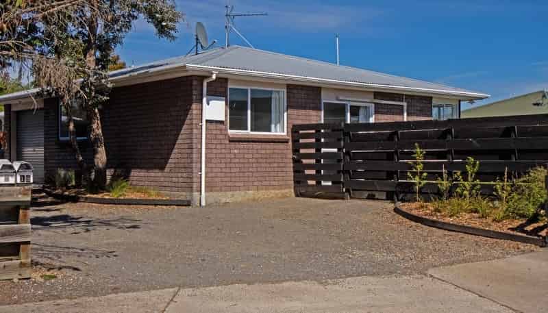 18 Brookfield Place, Redwoodtown