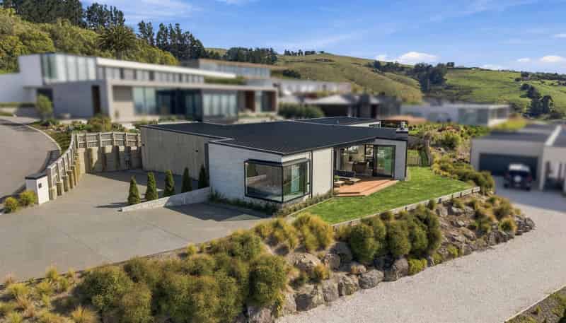 19 Rauhea Lane, Clifton