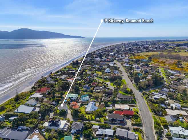 9 Kirkway, Raumati Beach