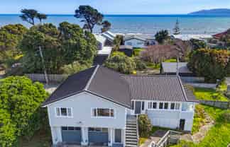 9 Kirkway, Raumati Beach