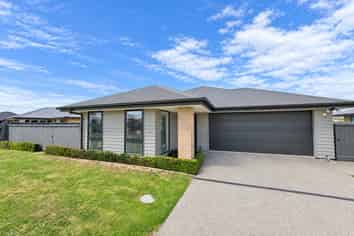 18 Maitland Crescent, Rolleston