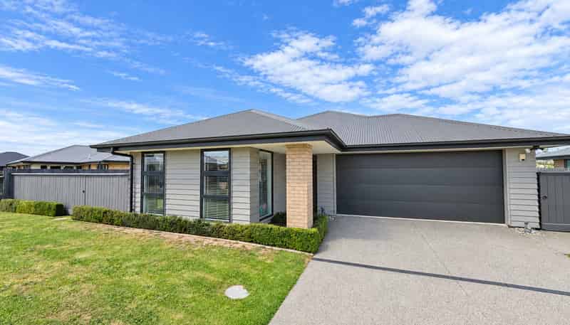 16 Maitland Crescent, Rolleston