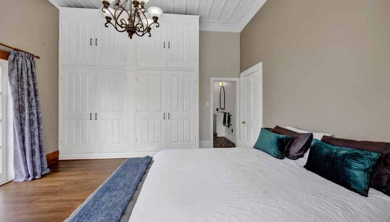 104 Pitt Road, Hillsborough