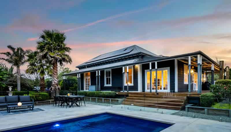 104 Pitt Road, Hillsborough
