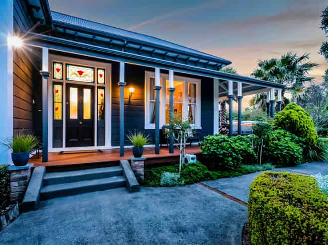 104 Pitt Road, Hillsborough