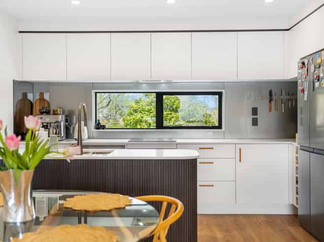 24C Essex Street, Te Atatu South