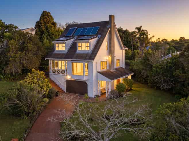 16 Fallow Street, Browns Bay