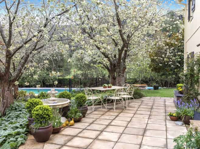 215 Okuti Valley Road, Little River