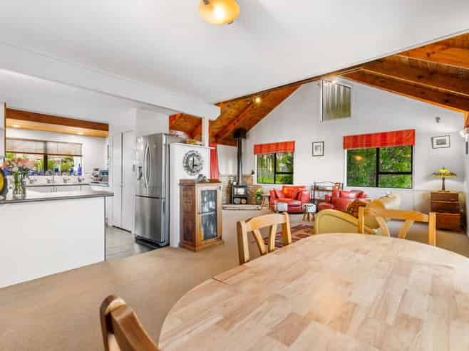 42 Elizabeth Drive, West Harbour
