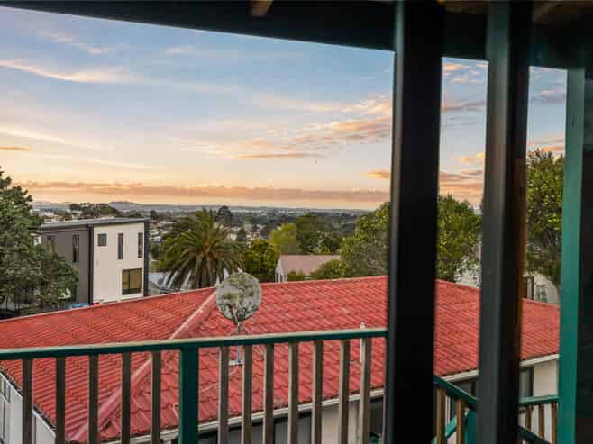 42 Elizabeth Drive, West Harbour