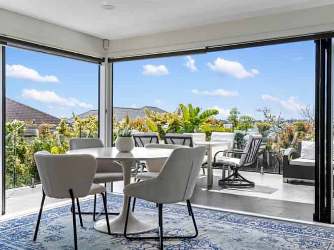11 Waiatarua Road, Remuera
