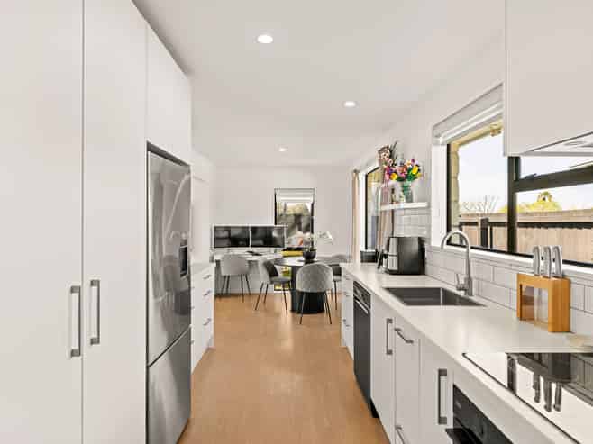 44 Reginald Street, Burwood