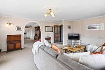 30 Seddon Street, Glenholme