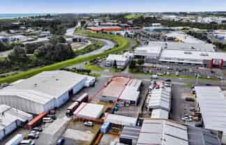 National tenant, top location, add-value potential