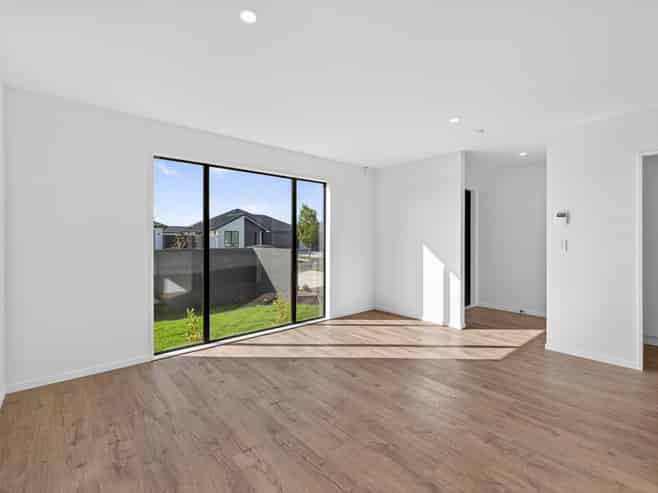 4 Inch Crescent, Rangiora