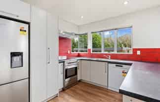 2/79 Mountbatten Avenue, Hillcrest