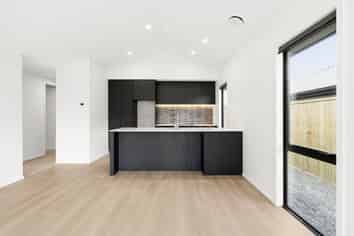 40 Rowe Drive, Jacks Point