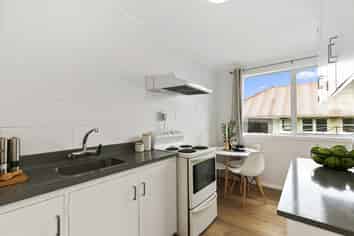 3/28 Rotoiti St, Johnsonville