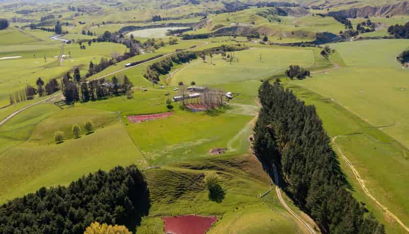 255 Fleming Road, Omakere