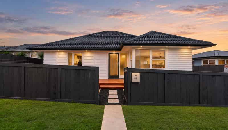 46 Fairclough Road, Beach Haven