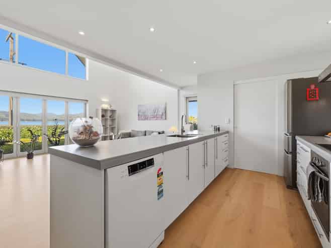 771 Aramoana Road, Aramoana