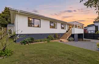 13 Brandon Road, Manly