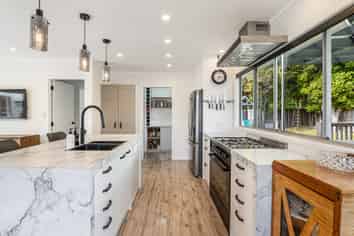13 Brandon Road, Manly