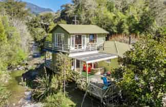 103 Teal Valley Road, Hira