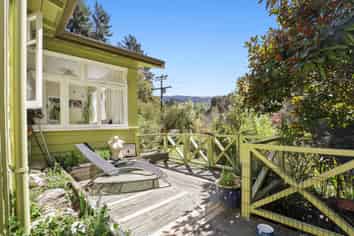 103 Teal Valley Road, Hira