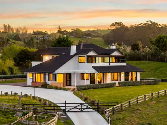 384 Pine Valley Road, Dairy Flat