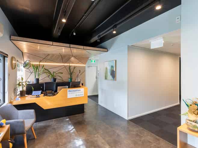 Long term lease inside the 4 Aves 