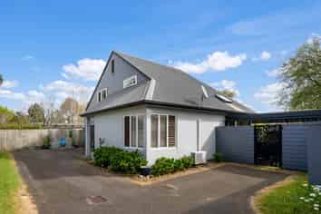29D Clare Street, Cambridge