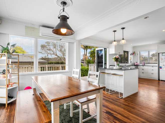 118 Taikata Road, Te Atatu Peninsula