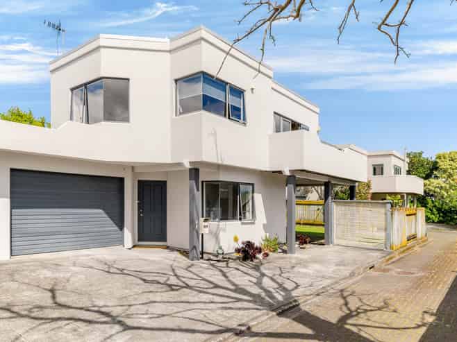 20D Pascal Street, Palmerston North