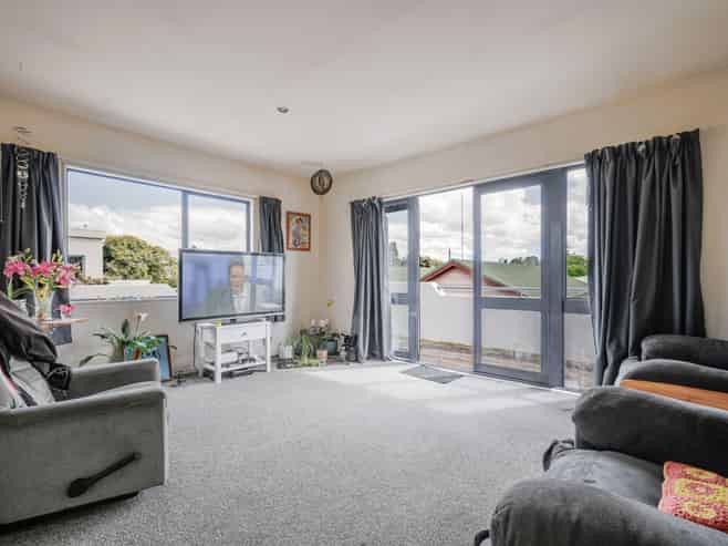 20D Pascal Street, Palmerston North