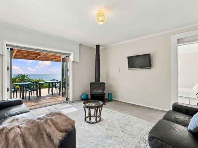 177 Pukehina Parade, Pukehina