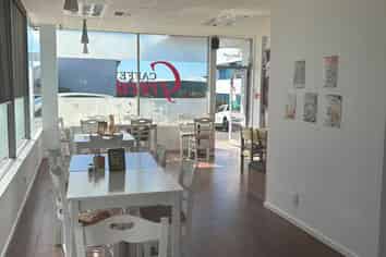 Albany Café for Sale - An Entry-Level Opportunity