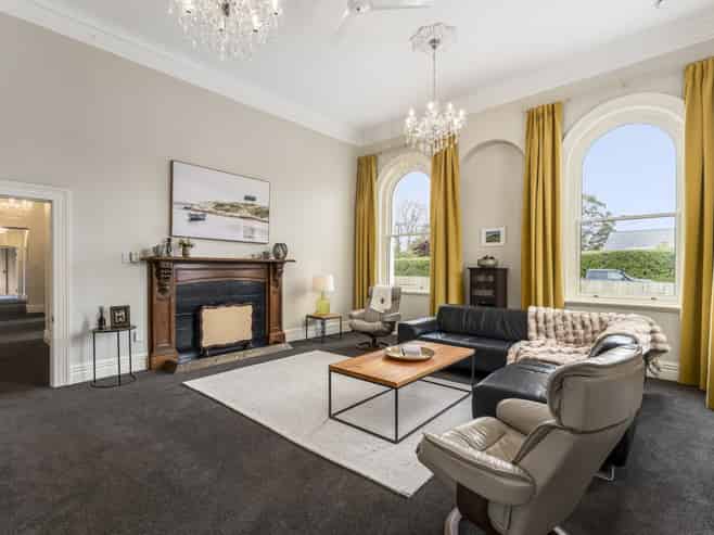 5 Mountfort Street, Outram