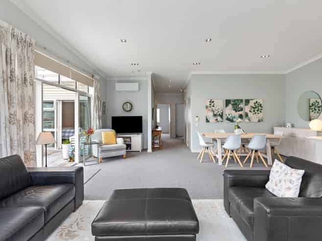 3 Eaves Bush Parade, Orewa