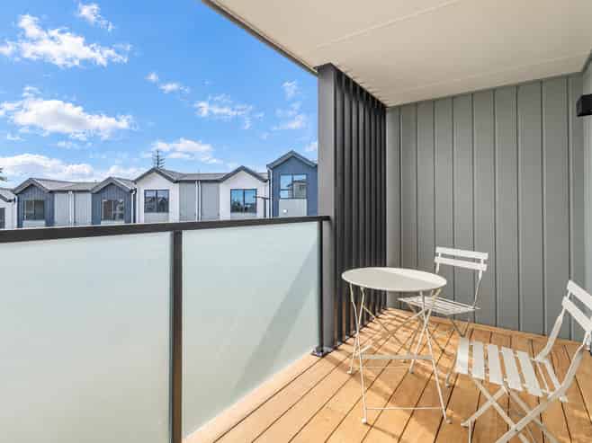 4/92 Freeland Avenue, Mount Roskill