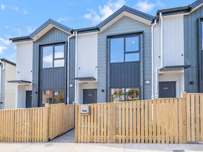 4/92 Freeland Avenue, Mount Roskill