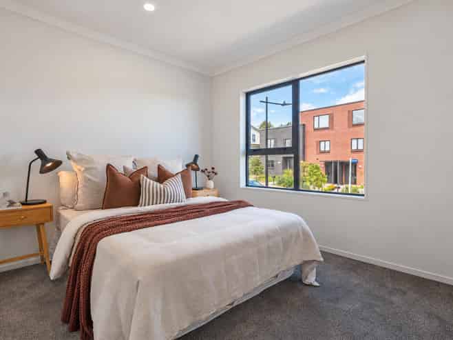 4/92 Freeland Avenue, Mount Roskill