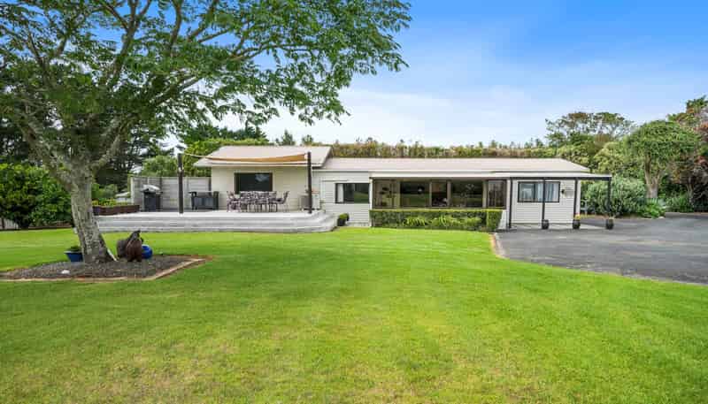 299A Clarks Beach Road, Clarks Beach