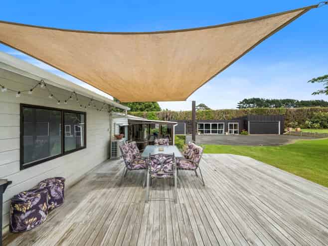 299A Clarks Beach Road, Clarks Beach