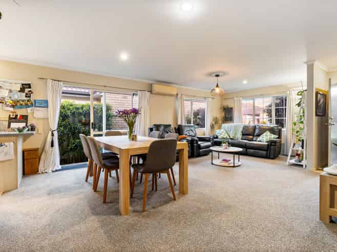 4 Applebox Lane, Henderson