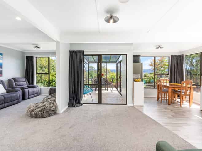 31 Lake View Street, Waihola