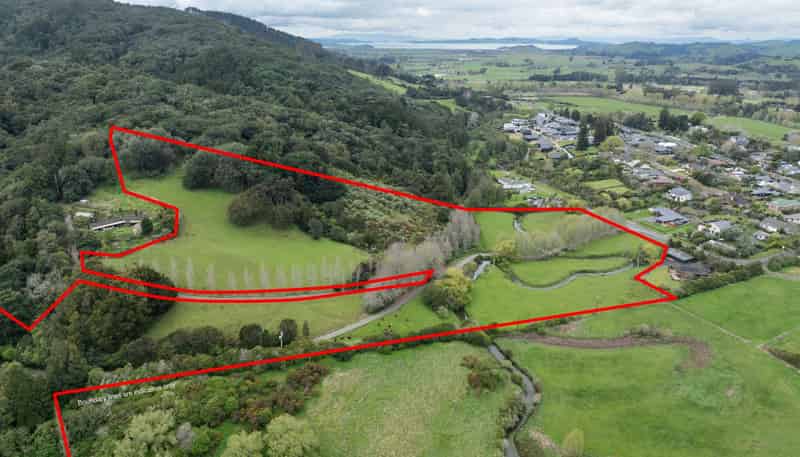 20 Thorps Quarry Road, Clevedon
