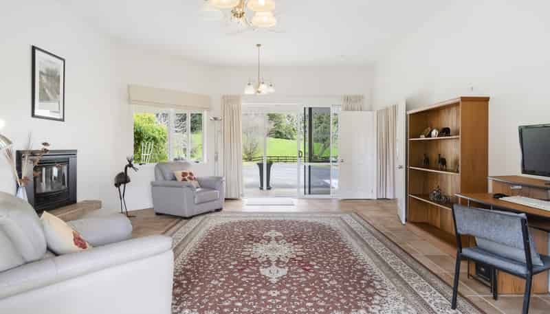 20 Thorps Quarry Road, Clevedon