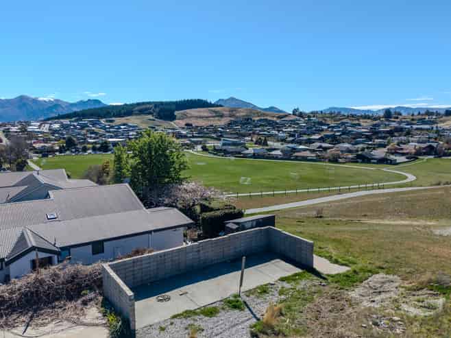 63 Totara Terrace, Wanaka